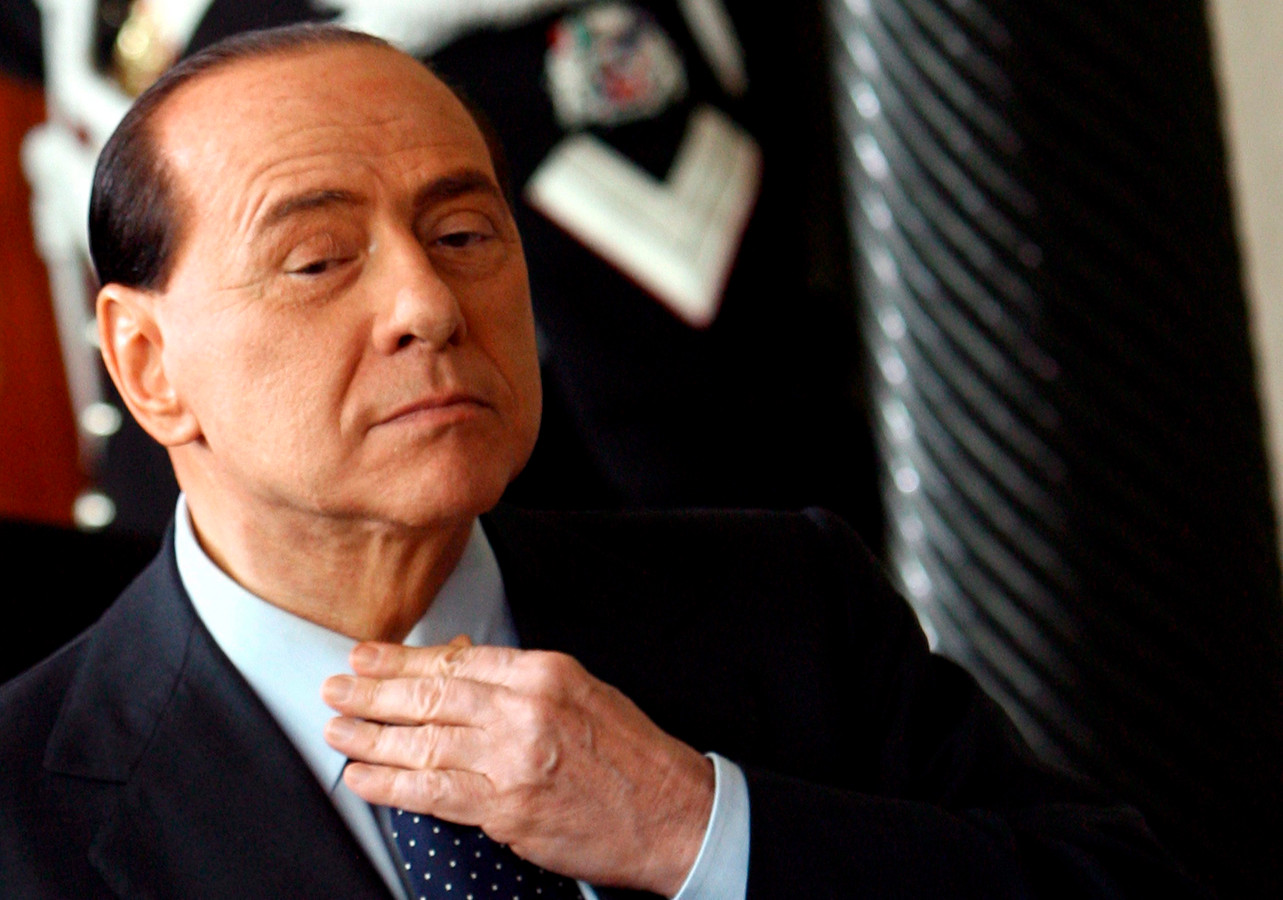 Имя берлускони 7 букв. Сильвио Берлускони. Берлускони 2000г. Берлускони в 1960. Сильвио Берлускони фото.