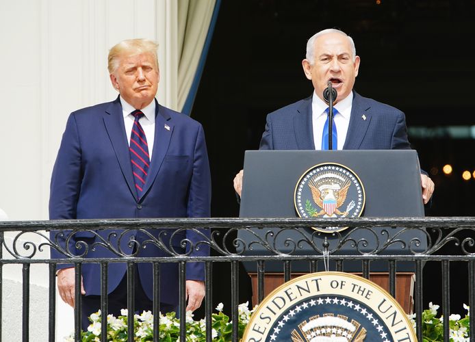 Netanyahu (vooraan) en Donald Trump