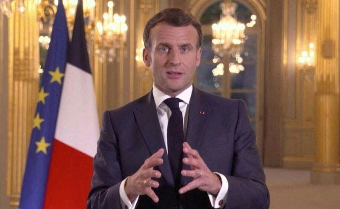 Le président français Emmanuel Macron lors d'un entretien avec la chaîne américaine CBS.