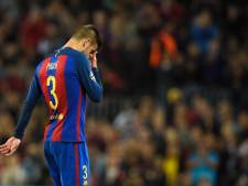 Piqué absent trois semaines, Alba deux