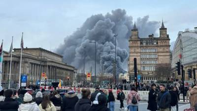 Grote brand treft centrum van Liverpool