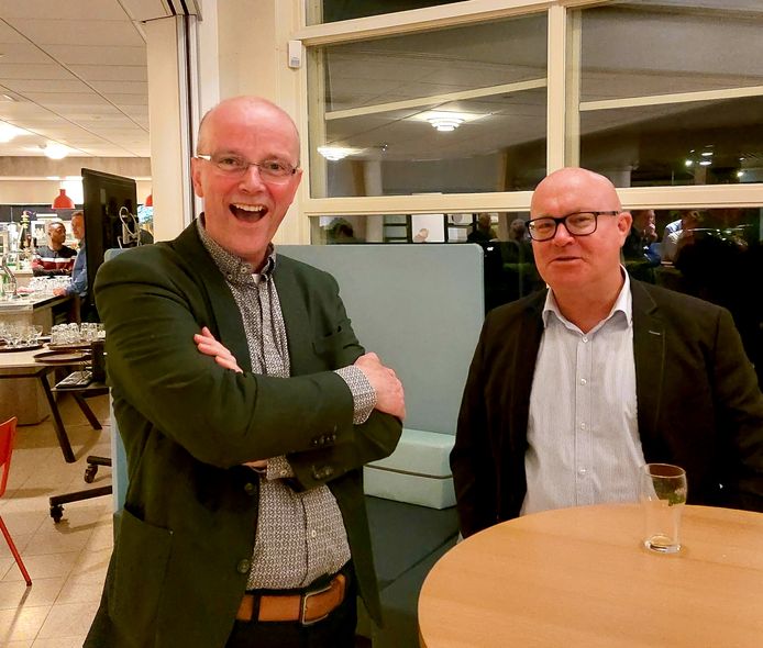 Aspirant-wethouder René de Visser (links, SGP)  en Marcel Steketee (HVV) zochten elkaar direct op nadat bekend werd dat ze respectievelijk vier en drie zetels hadden gehaald bij de gemeenteraadsverkiezingen in Veere.  VVD’er Jan te Veldhuis is aangesteld als informateur om de coalitieonderhandelingen te leiden.