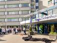 De nieuwe naam boven de hoofdingang kort na de officiële onthulling op donderdagochtend 1 juni.