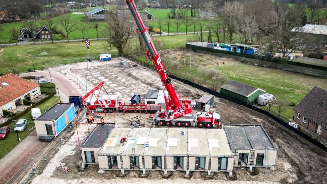 Eerste flexwoningen staan in Weerselo