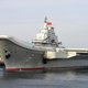 Enige Chinese vliegdekschip nadert voor het eerst internationale wateren