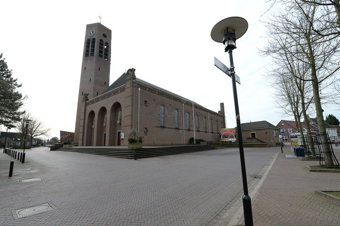 H. Laurentiuskerk in Vierlingsbeek.