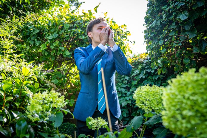 Jan Willem de Bruijn uit Berkel en Rodenrijs wist met de 'meest passievolle en waarheidsgetrouwe’ burl de harten van de jury te veroveren.