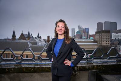 Marleen de Rooy (36) uit Zwolle is parlementair verslaggever bij de NOS: ‘Politiek saai? Dacht het n