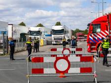 Apeldoornse slachterij Vion zet vanaf morgen touringcars in: ‘Dat is goed, maar te laat’