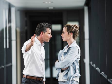Leidinggevende die pest of intimideert: Deze stappen moet je nemen