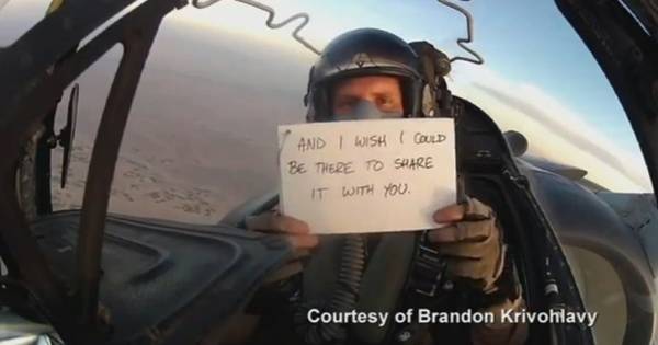 Brandon And Mandy Nom Du Pilote Un message de mariage émouvant en direct d'Afghanistan | Sexe