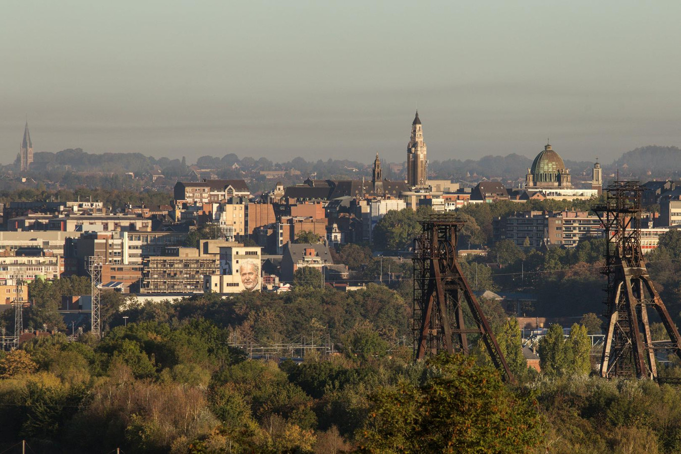 La Ville de Charleroi pourrait proposer des logements à un euro Foto