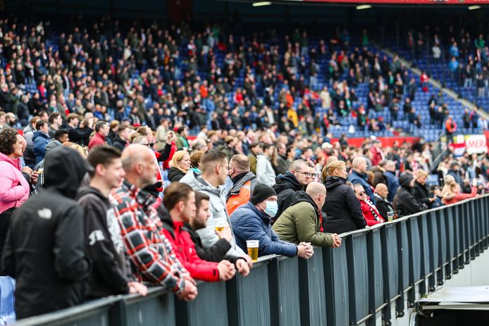 Bij Feyenoord - Vitesse mocht vorige week publiek naar binnen.