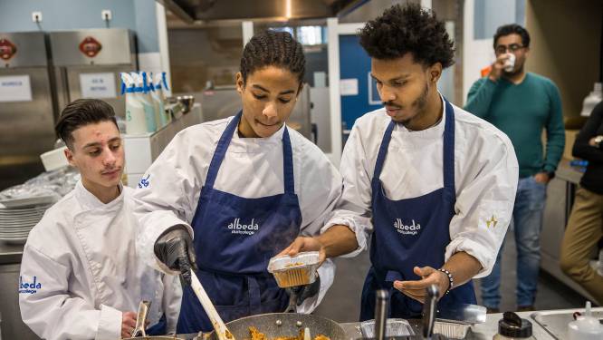 Veel mbo-studenten kampen met armoede: ‘Als je niet weet of je te eten hebt, kom je niet aan studeren toe’
