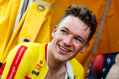 KOERS KORT. INEOS Grenadiers beloont Ethan Hayter, winnaar van Ronde van Polen, met nieuw contract - Ganna past voor EK tijdrijden