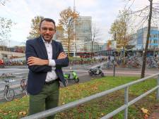 Eindhovense wethouder Torunoglu door partijgenoten in het nauw gedreven wegens schrijnende kwestie met bijstandsmoeder