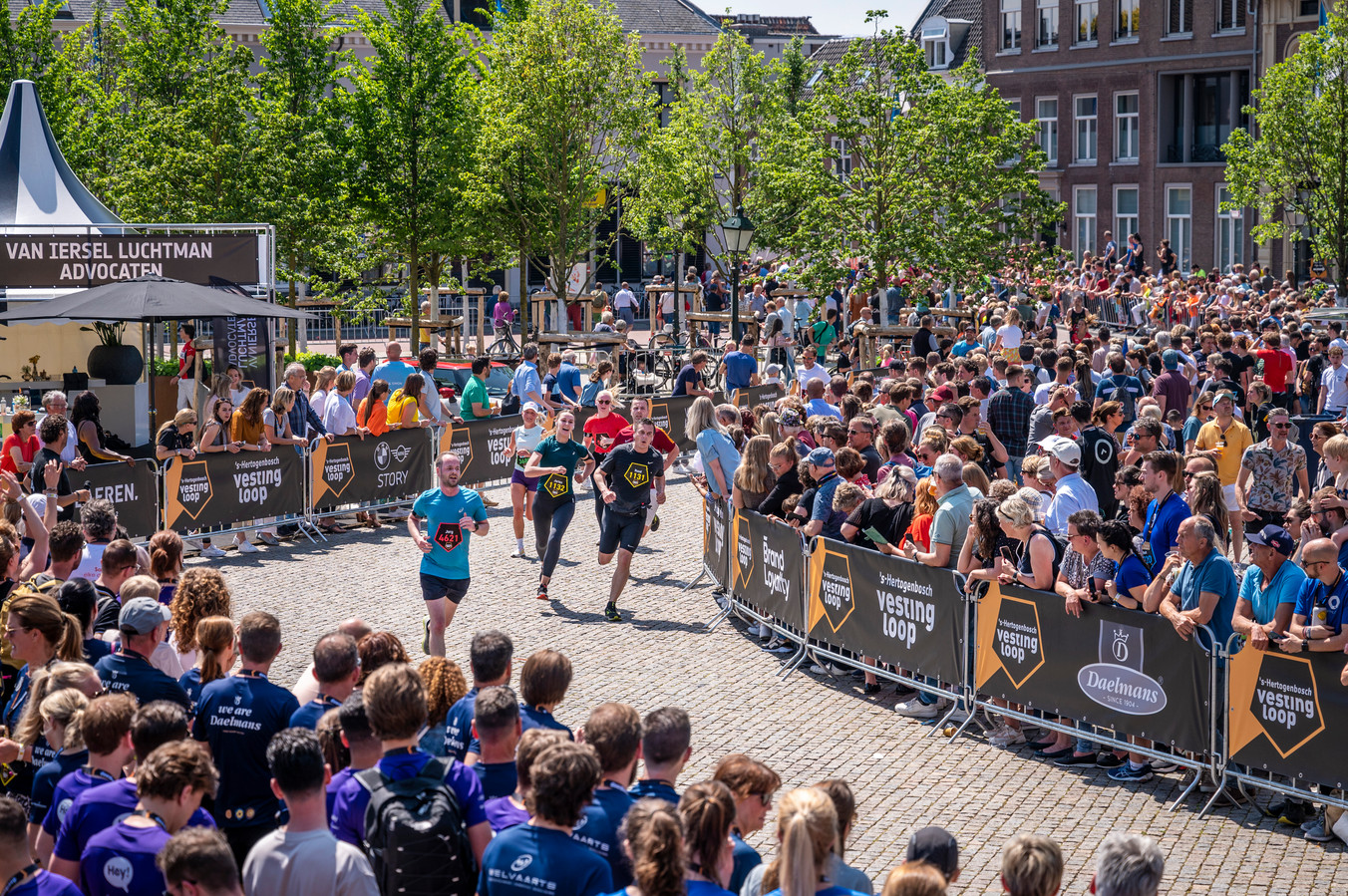 Vestingloop in Den Bosch moet dagje feest voor iedereen zijn Foto AD.nl