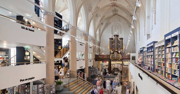 Discotheek, trampolinespringhal of slopen: wat te doen met een lege kerk? - De Stentor