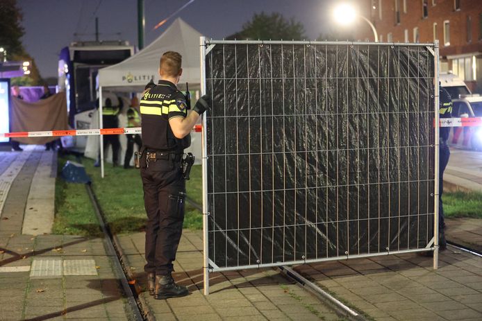 De politie heeft het gebied rond de aanrijding afgezet.