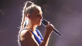 Jessy laat iedereen vergeten dat het een zangwedstrijd is - Sing Again