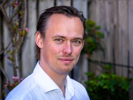 Deze docent van het Minkema College is in de race om geschiedenisleraar van het jaar te worden
