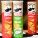Chipsproducent pakt uit met primeur in Mechelen: stalen bodem verdwijnt uit Pringles-koker