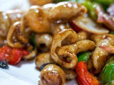 Eigenaar van Chinees restaurant is pijnlijk eerlijk over zijn gerechten: ‘Ik ben niet zo'n fan van onze versie’