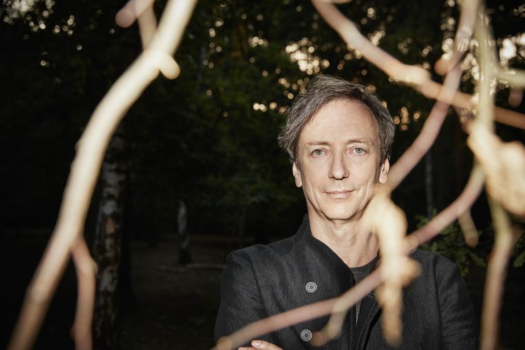 Pianist Hauschka ofte Volker Bertelmann. Beeld Gregor Hohenberg