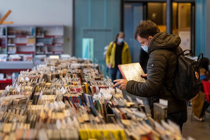 De Jeugdboekenmaand is zaterdag ook in Permeke van start gegaan.