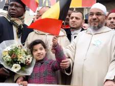 Mahdi retire le permis de séjour de l’imam de la plus grande mosquée du pays: “Qui sème la haine n’est pas le bienvenu”