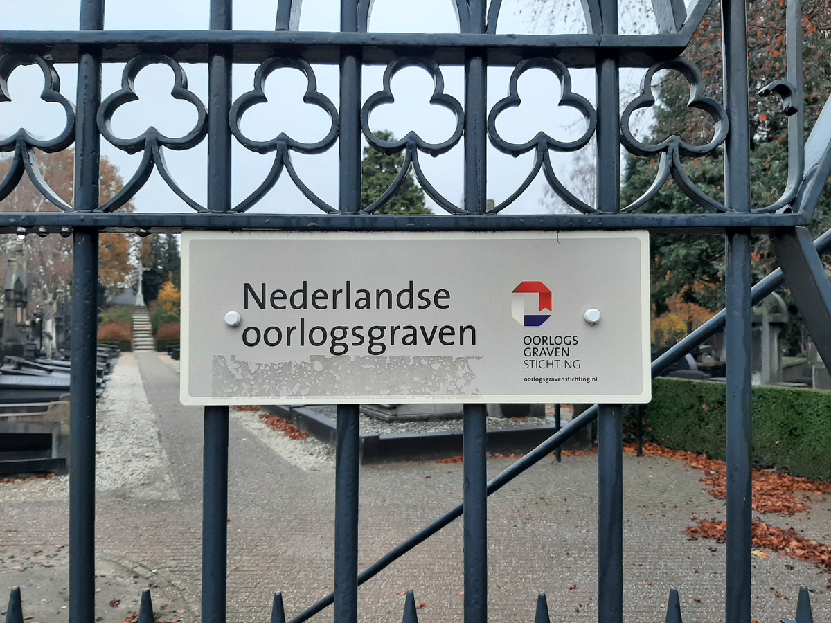 Nederlandse oorlogsgraven bordje, ter illustratie.