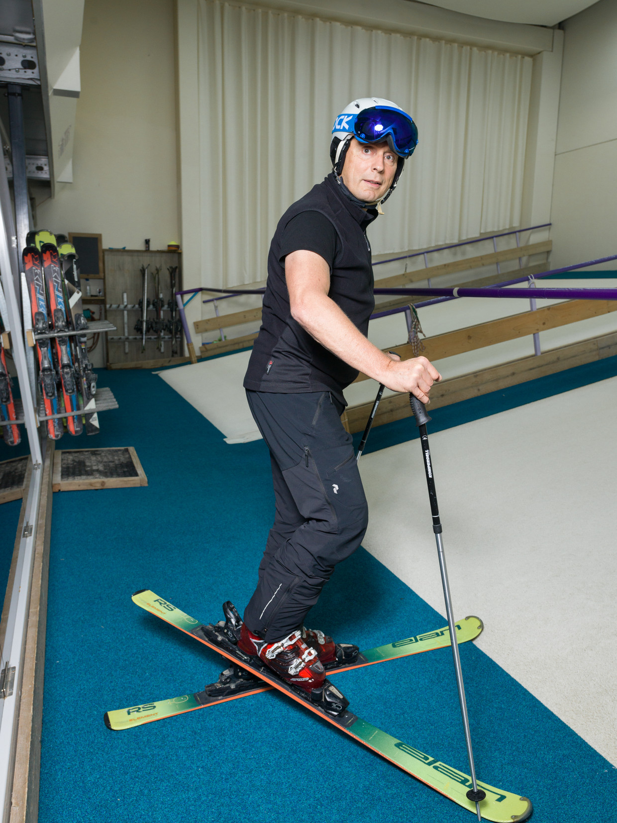 Vrijgevig gebouw rijm Wintersporters over onzekere vakantie: 'Als er één sport kan, is het skiën  wel'