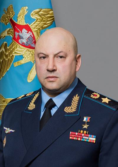 Le général Sergueï Sourovikine, disparu des radars depuis la mutinerie de Wagner, aurait été démis de ses fonctions