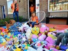 Inwoners van Amerfoort en Nijkerk maken wat van Koningsdag, ondanks de beperkingen