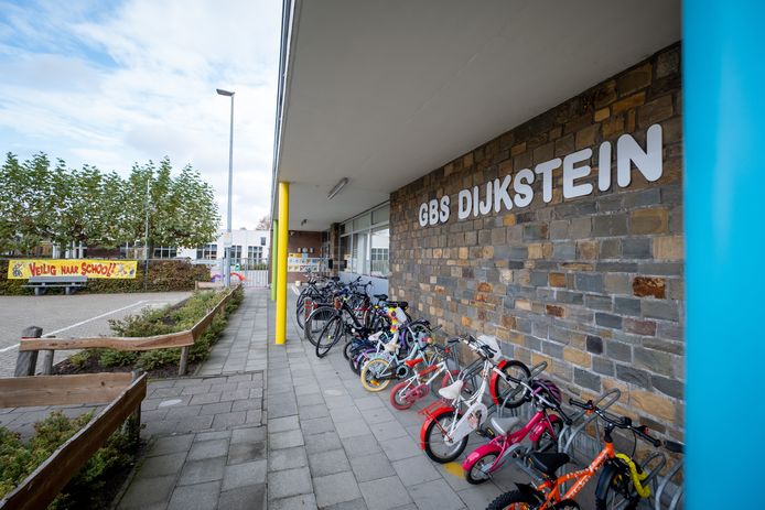 Gemeentelijke basisschool Dijkstein.