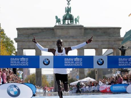 Sensationeel wereldrecord Kipchoge op marathon