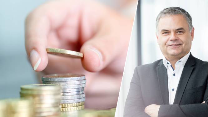 36 jaar pensioensparen bij de bank of beleggen op de beurs? Onze geldexpert berekent wat het meeste opbrengt