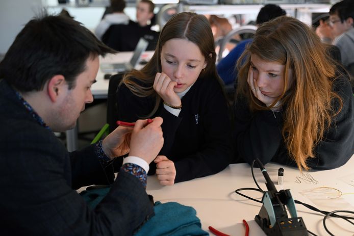 Zonneteam geeft bootcamp voor STEM-leerlingen