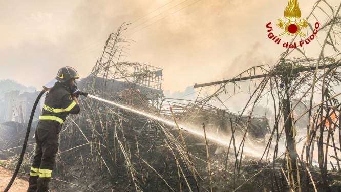 Bosbranden op Sardinië en in Zuid-Frankrijk, EU stuurt blusvliegtuigen naar Italië