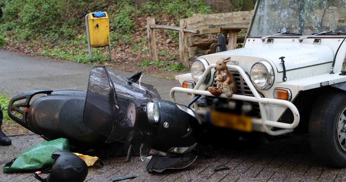 Scooterrijder raakt gewond bij botsing met kleine safariauto in Loon op Zand.
