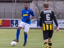 Civard Sprockel (39) verruilt het veld voor de bank: ‘We heten niet allemaal Zlatan Ibrahimovic’