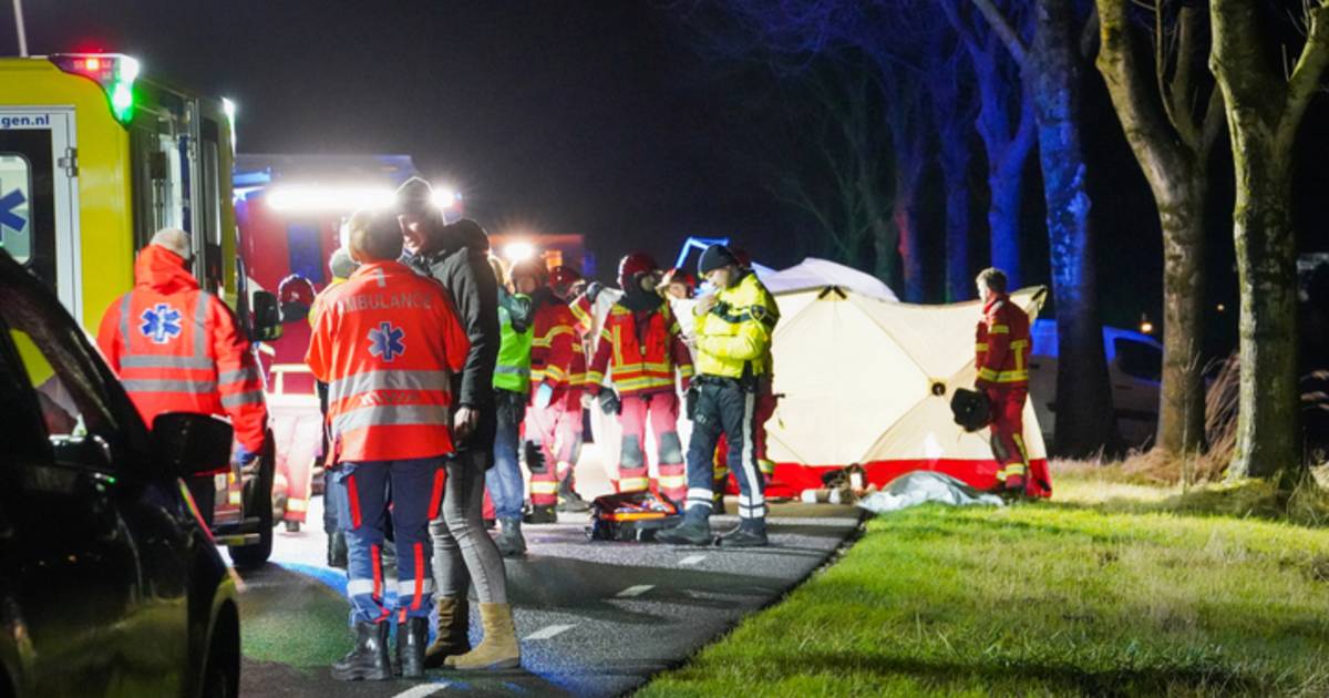 Voetganger overleden en twee zwaargewonden na aanrijding Oldehove.