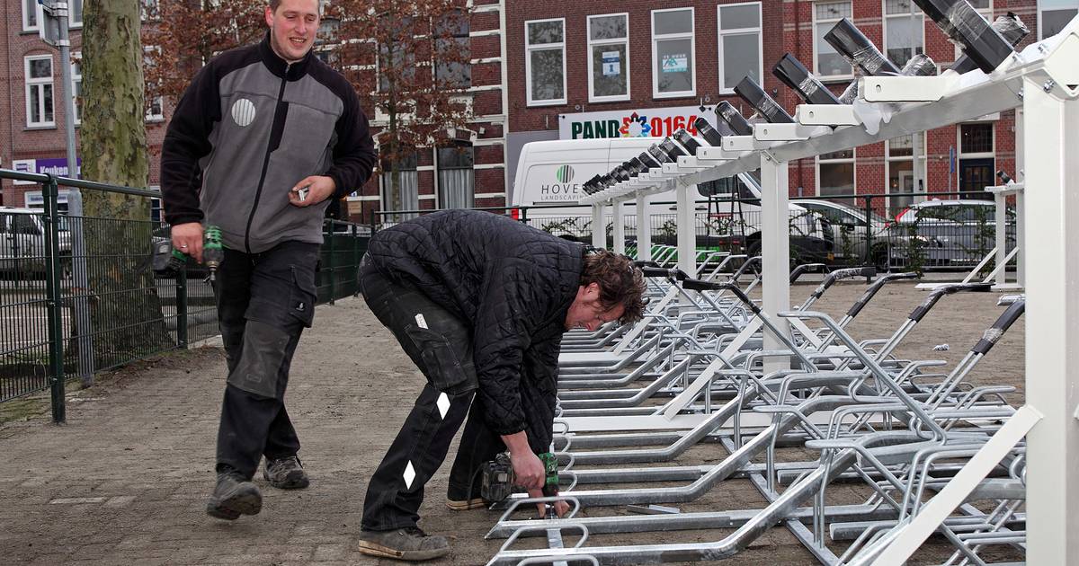 Bewaakte fietsenstallingen in Bergse centrum gaan