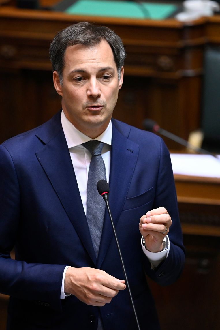 Federaal minister van Financiën Alexander De Croo (Open Vld) moest vol aan de bak om de economie overeind te houden. Beeld Photo News
