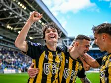 Tiental Vitesse blijft overeind tegen Fortuna Sittard na rood in slotfase: gedegradeerde club weer in de plus