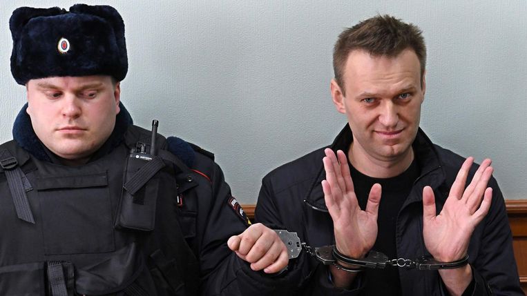 Miljardair dreigt met aanklacht tegen Navalny wegens smaad ...