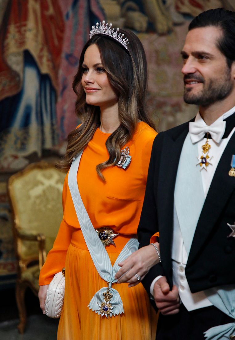 Prinses Sofia en prins Carl Philip waren op 11 december aanwezig bij het diner in het Koninklijk Paleis.  Beeld BrunoPress/Abaca Press