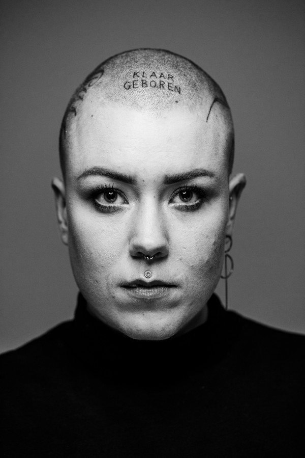 Joakim portretteert mensen met tattoo’s op gezicht “Het is even schrikken als je ze ziet, maar
