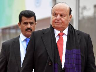 President Hadi draagt macht over aan nieuwe presidentiële raad in Jemen