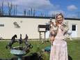Brigitte De Baere van Dierencentrum Waasland is blij dat er zoveel grote namen zich achter het benefiet scharen.